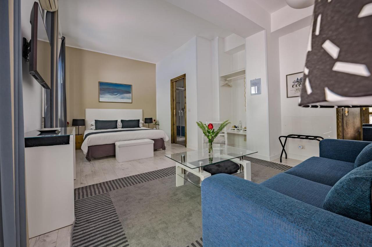 Donnalaura Bed and Breakfast Messina Buitenkant foto