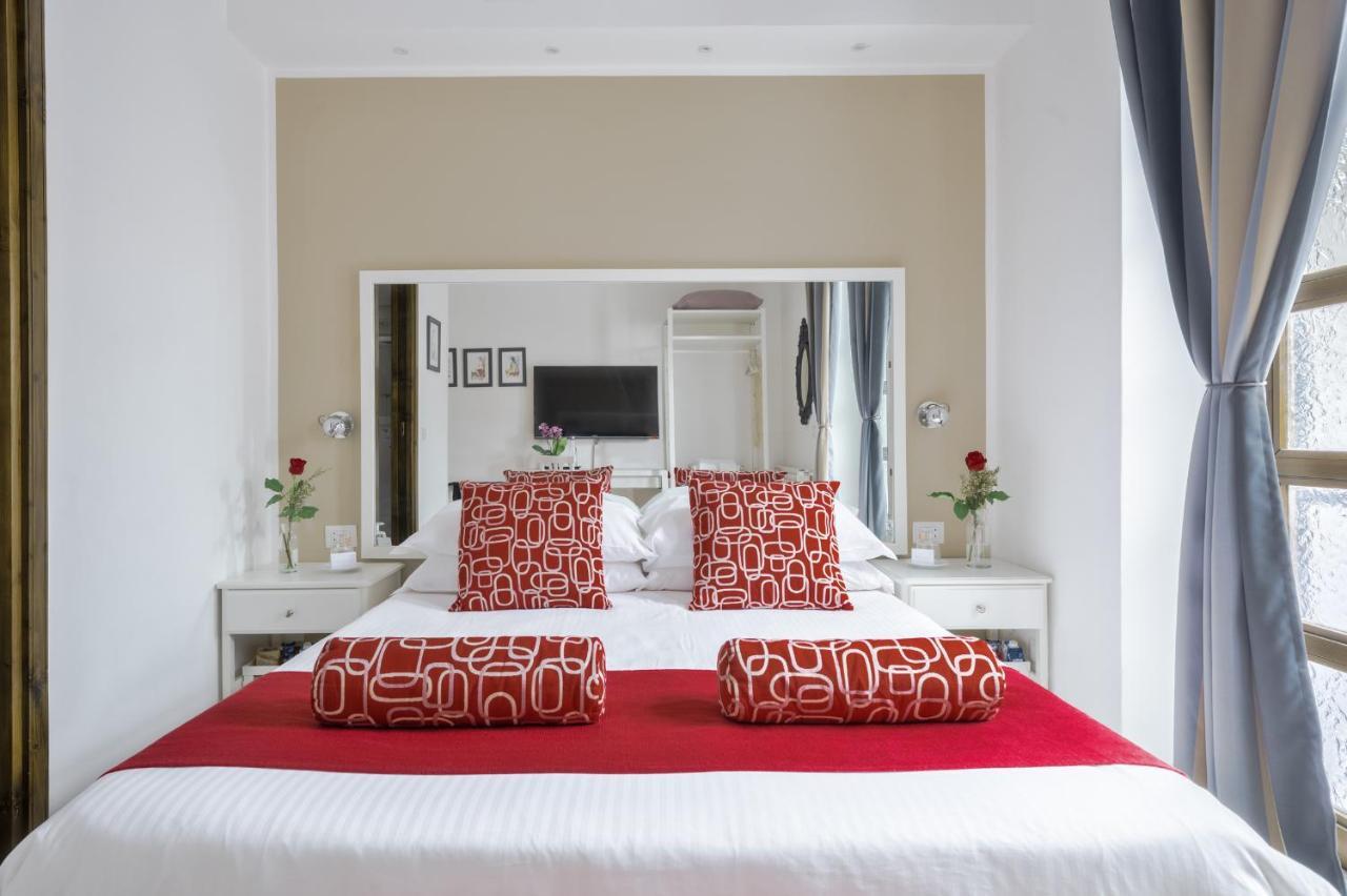 Donnalaura Bed and Breakfast Messina Buitenkant foto