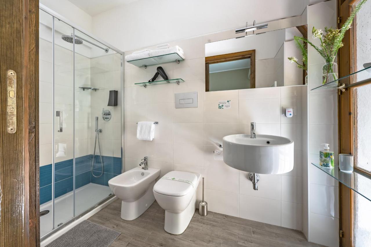 Donnalaura Bed and Breakfast Messina Buitenkant foto